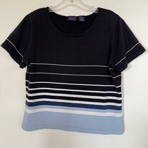 90s Y2K Vintage Navy Blue Striped Women's Baby Tee Cropped Fit Top